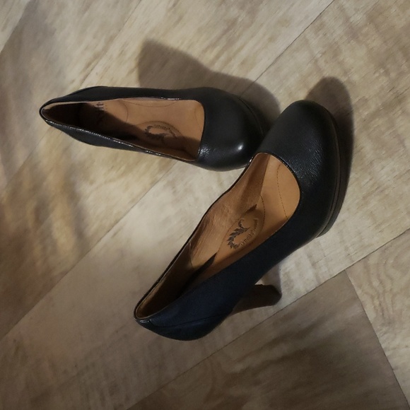 Sofft Black 9 1/2 W - Picture 2 of 5